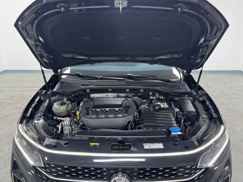 Volkswagen Passat — фото 8