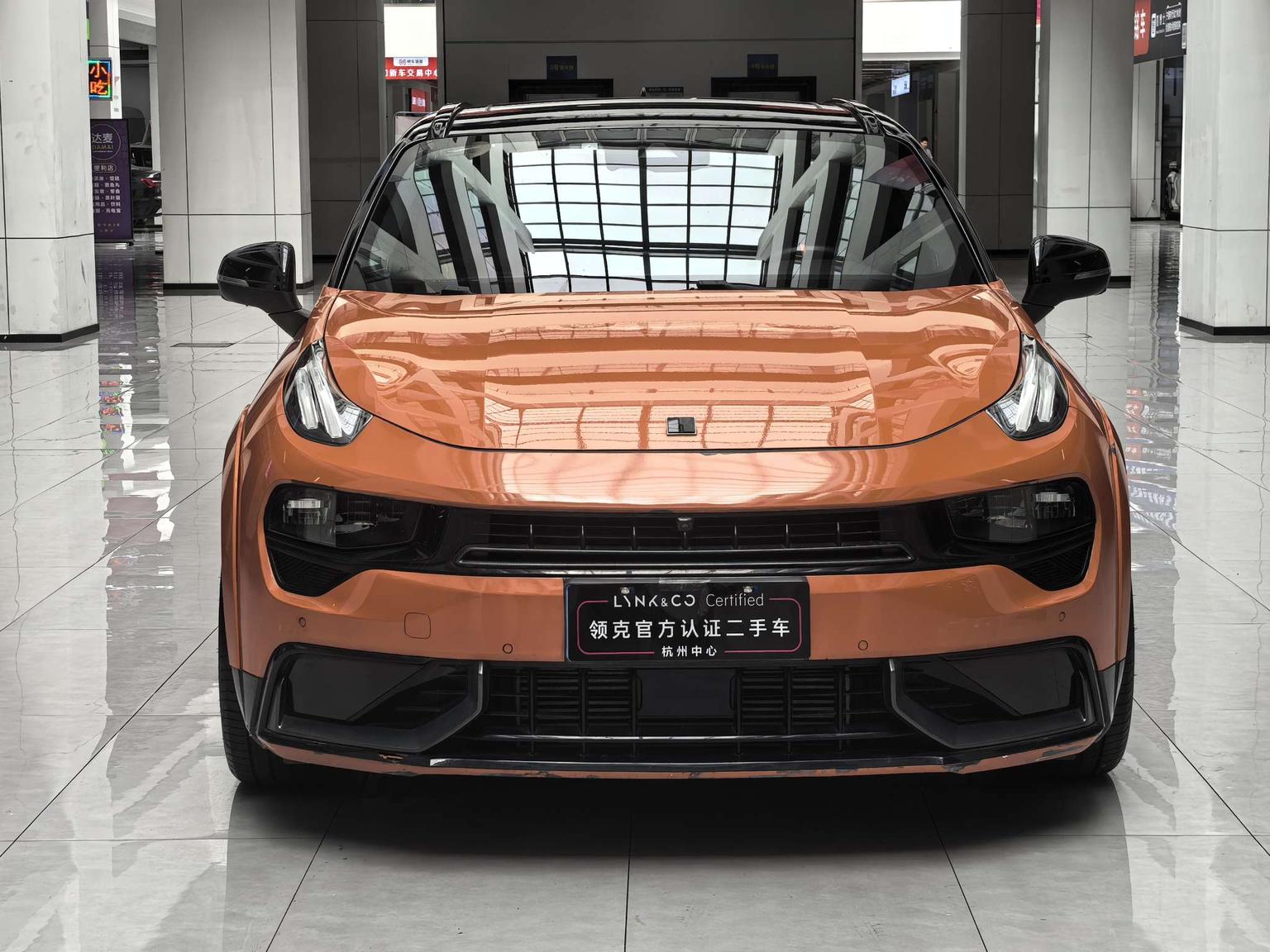 Lynk & Co 02 Hatchback — фотографии объявления, Фото 4