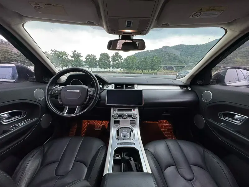 Land Rover Range Rover Evoque — фото 7