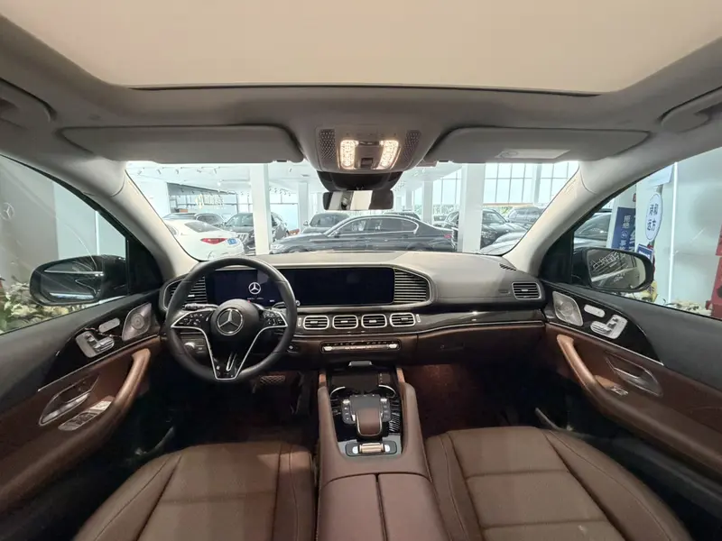 Mercedes-Benz GLE — фото 8