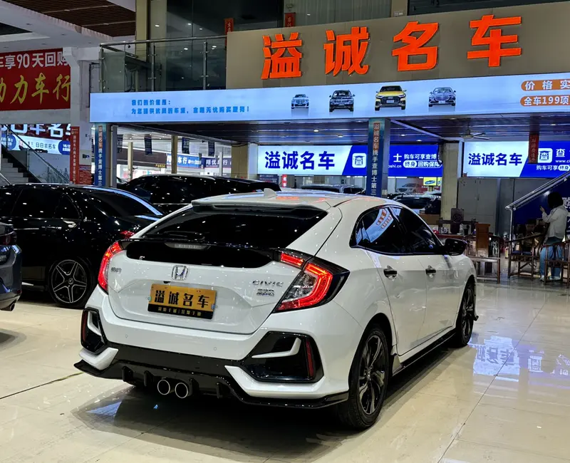 Honda Civic — фото 6
