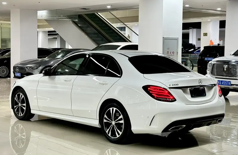 Mercedes-Benz C-Class — фото 4