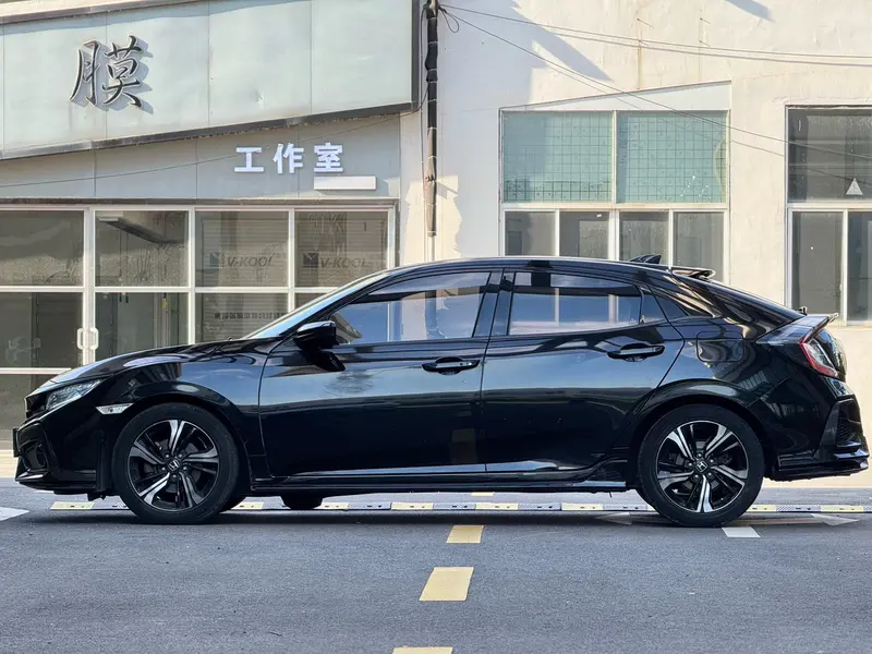 Honda Civic — фото 3