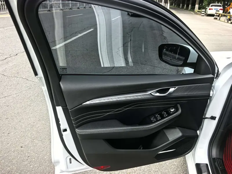 Geely Preface — фото 13