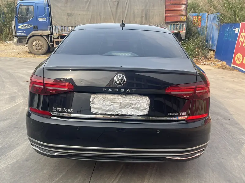 Volkswagen Passat — фото 5