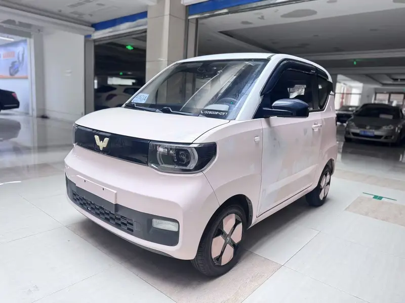 Wuling Hongguang Mini EV — фото 1
