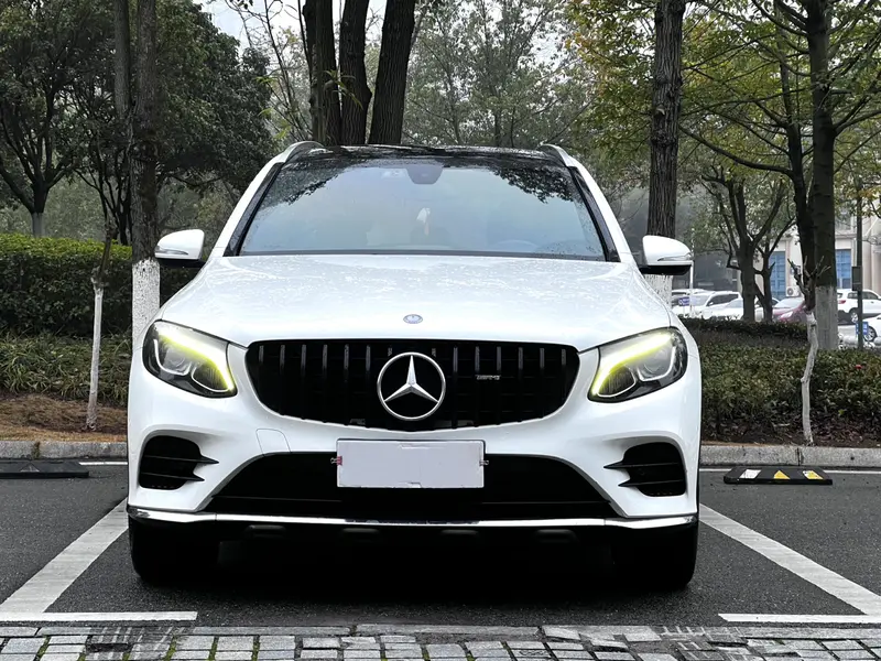 Mercedes-Benz GLC 200 4MATIC — фото 2