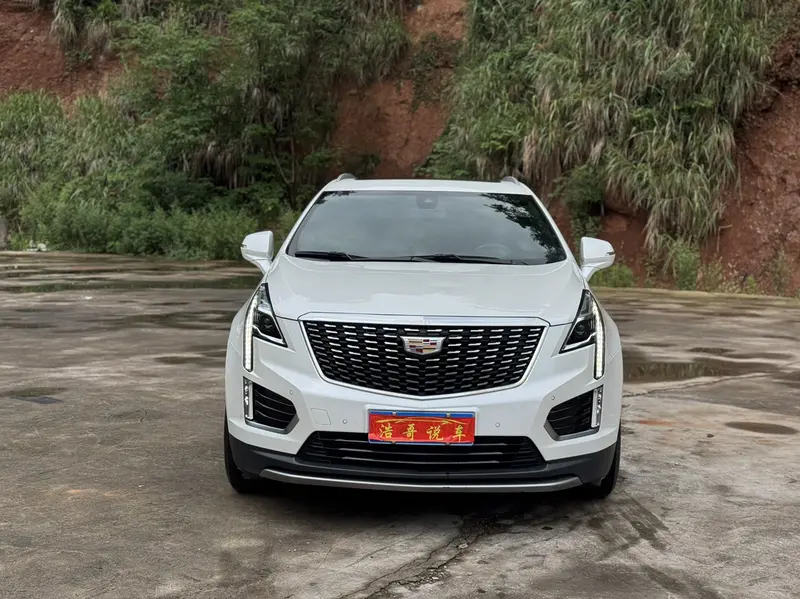 Cadillac XT5 — фото 2