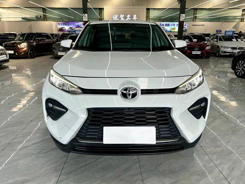 Toyota Wildlander — фото 2