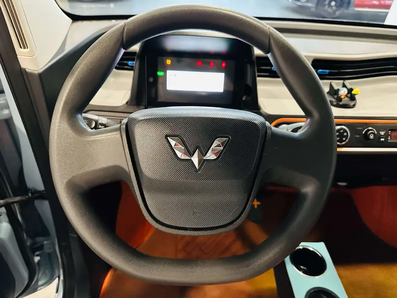 Wuling Hongguang Mini EV — фото 11