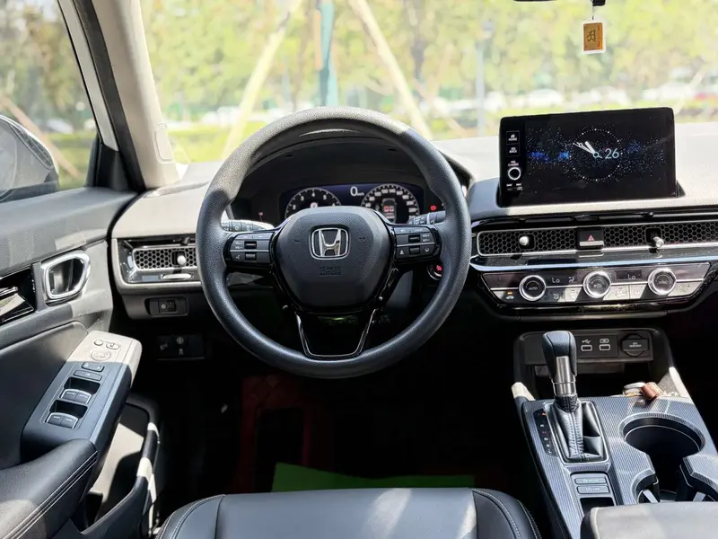 Honda Civic — фото 9
