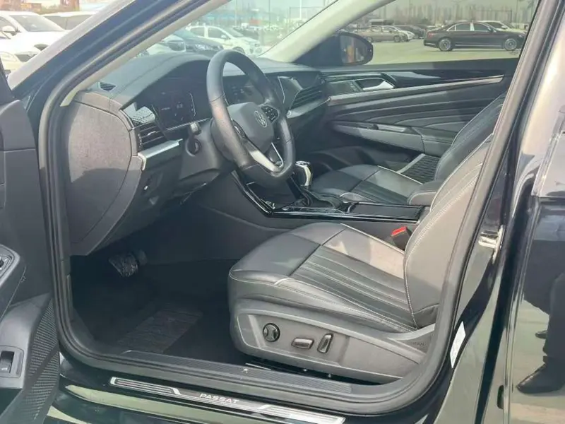 Volkswagen Passat — фото 10