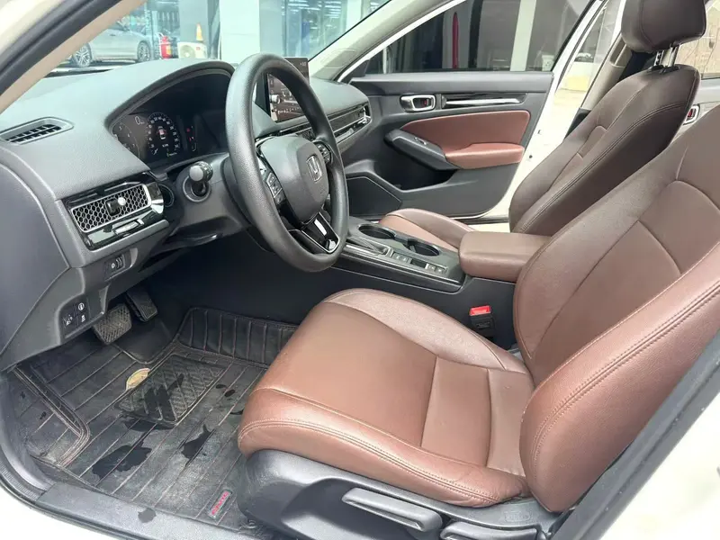 Honda Civic — фото 7