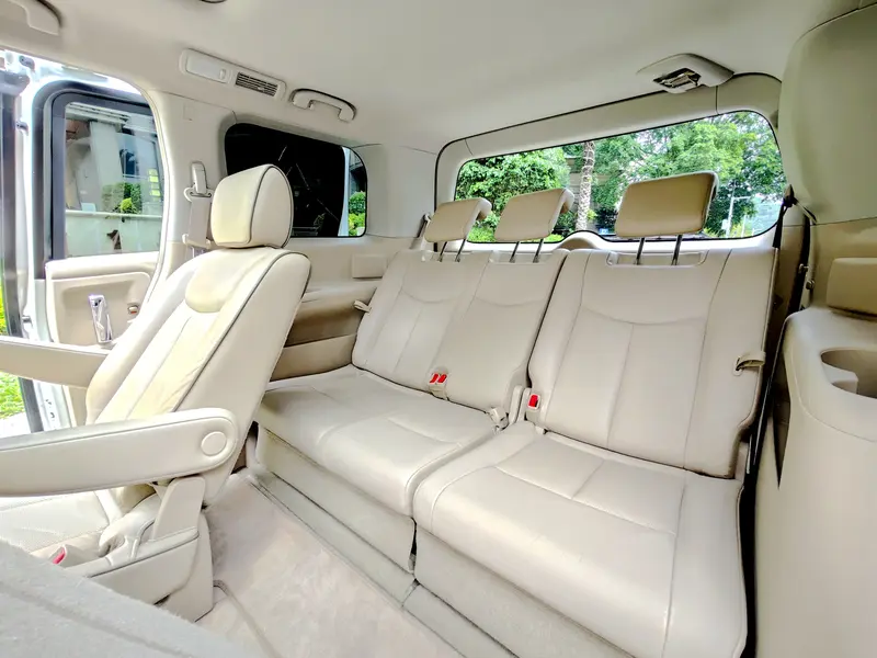 Nissan Quest — фото 12