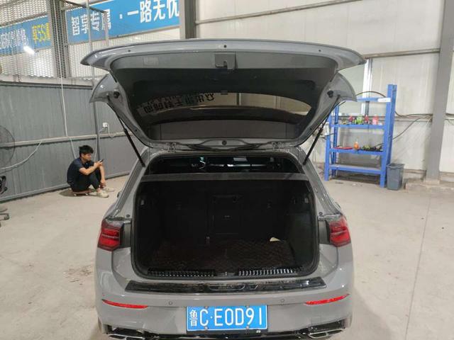 Volkswagen Golf id 4392292 из Китая 11