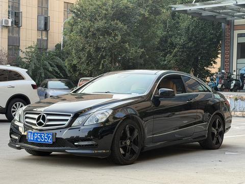 Mercedes-Benz E-Class E ( ) 2012 E 200 CGI Coupe