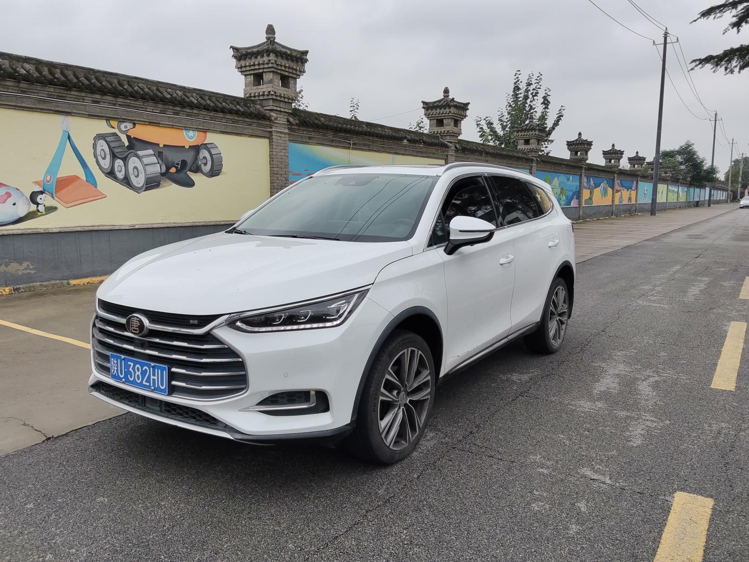 BYD Tang — фотографии объявления, Фото 2