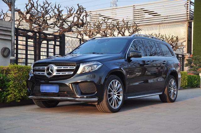 Mercedes-Benz GLS - фото 1