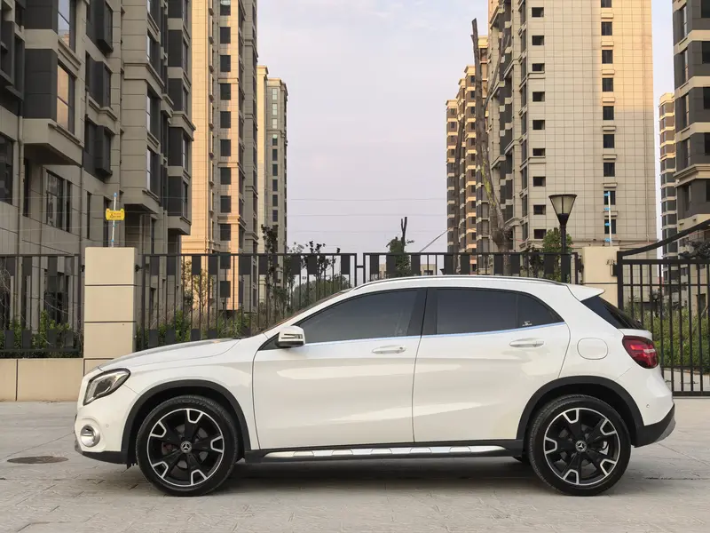 Mercedes-Benz GLA — фото 4