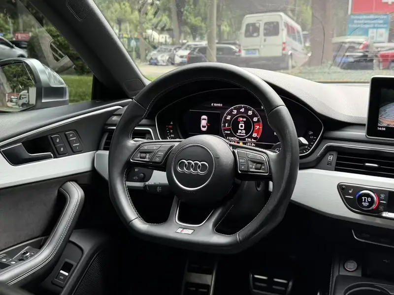 Audi S5 3.0T Sportback — фото 7