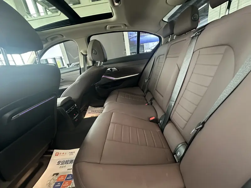 BMW 3 Series — фото 11