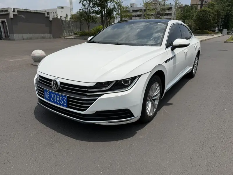 Volkswagen CC 330 TSI V