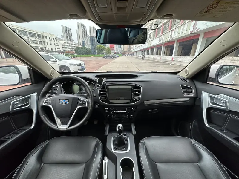 Geely Vision X6 — фото 8