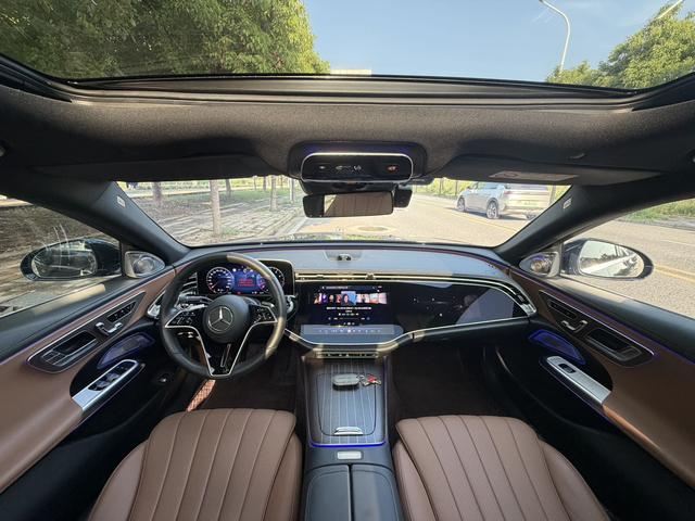 Mercedes-Benz E-class 2024 Черный из Китая, фото 6