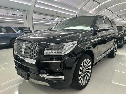 Lincoln Navigator