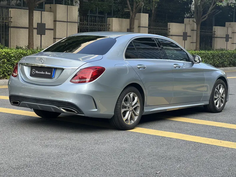 Mercedes-Benz C-Class C 180 L спорт — фото 5