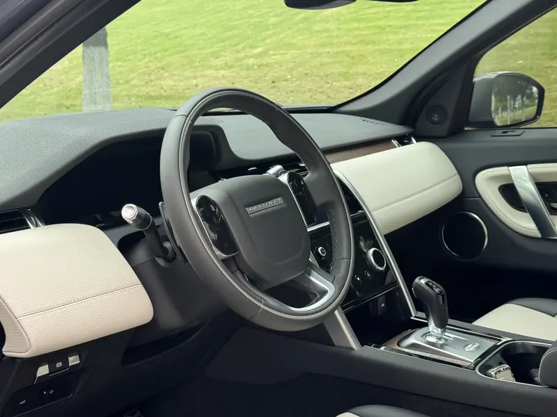 Land Rover Discovery Sport — фото 5