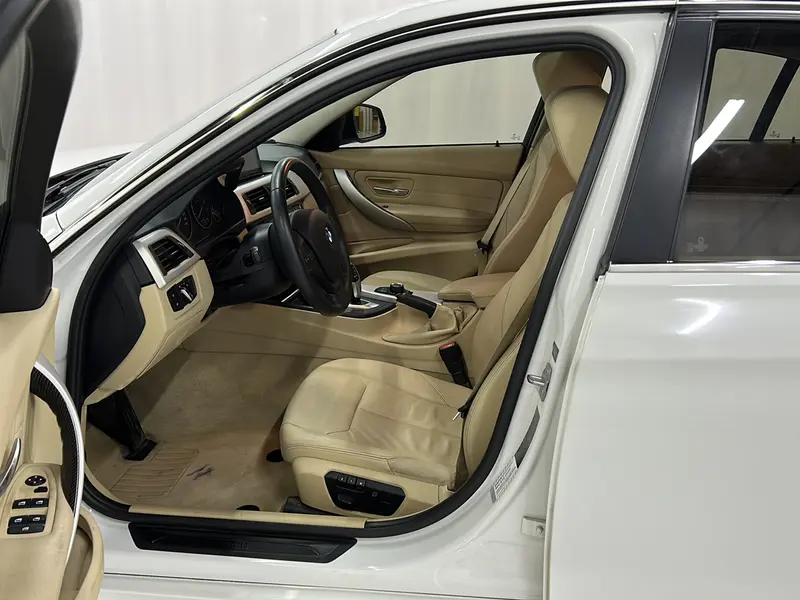 BMW 3 Series — фото 17
