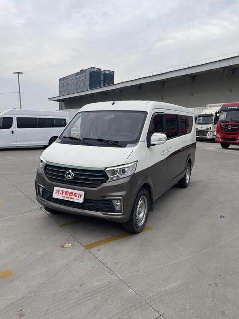 Changan V5 EV 2021 7 мест