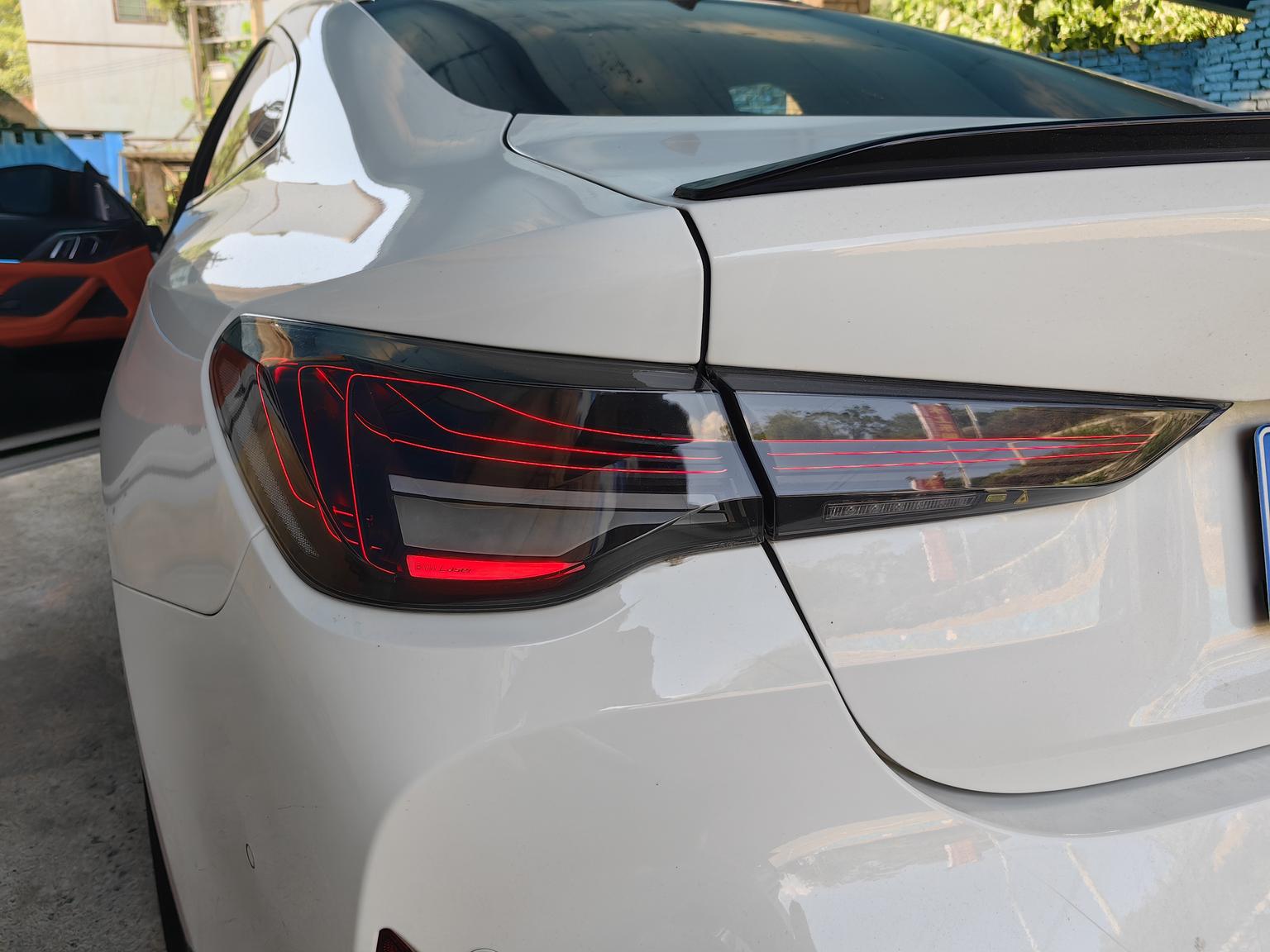 BMW M4: фотография 14 из 14