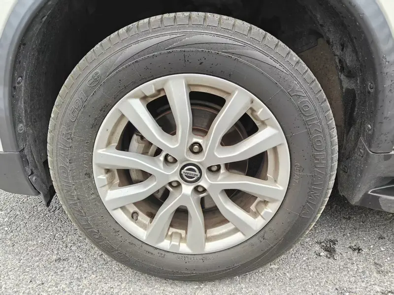 Nissan X-Trail 2.0L CVT комфорт 2WD — фото 6