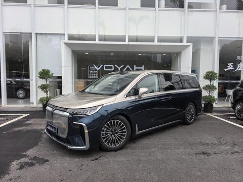 VOYAH Dreamer PHEV