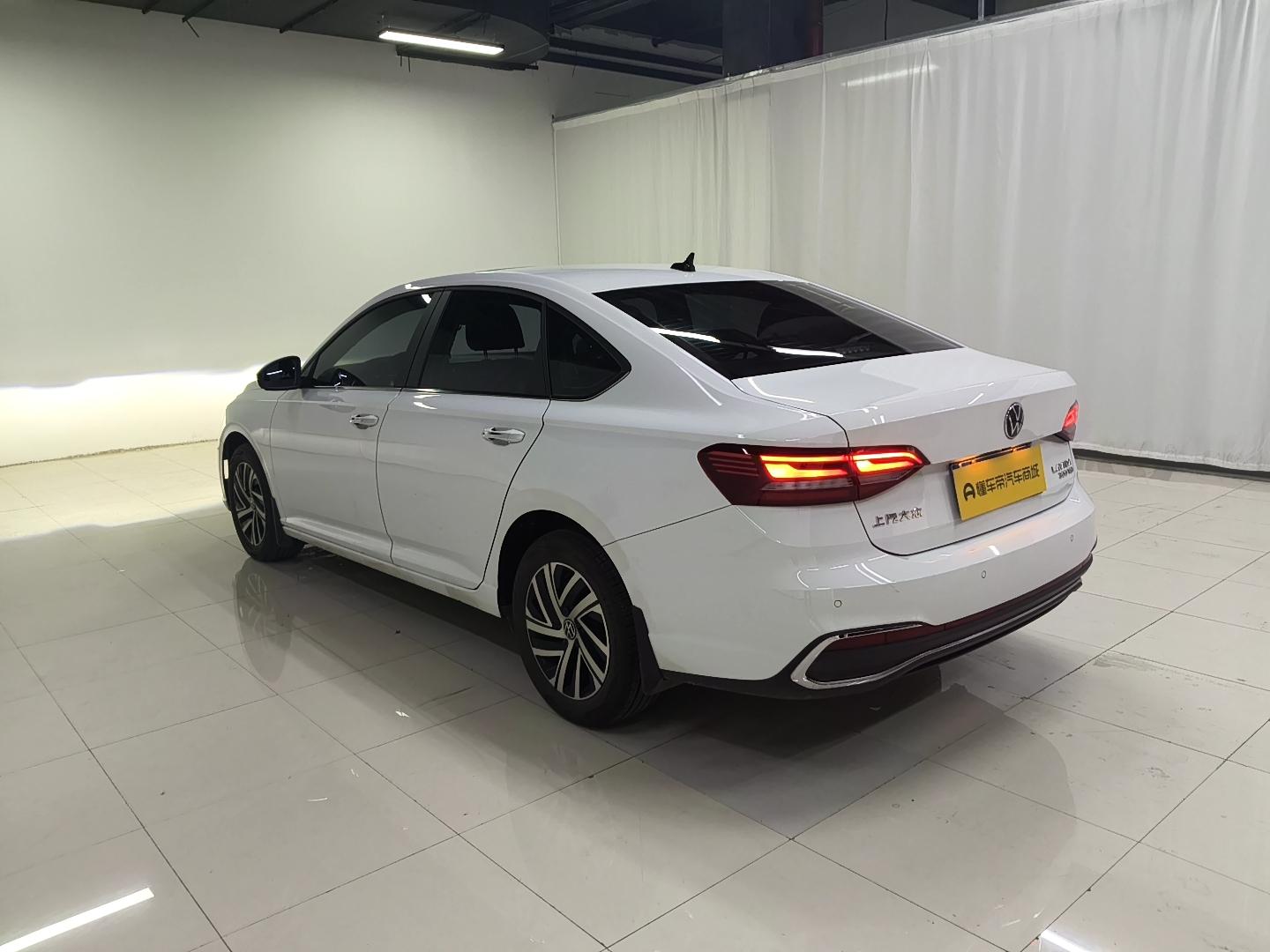 Volkswagen Lavida 2024 300TSI DSG