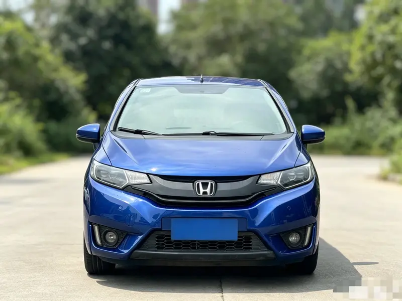 Honda Fit 1.5L LX CVT комфорт — фото 2
