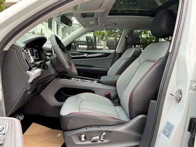 Volkswagen Tourang id 4392143 из Китая 7
