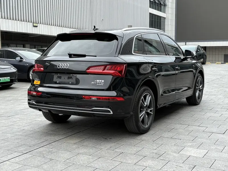 Audi Q5L 40 TFSI стиль VI — фото 6