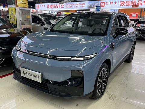 Leapmotor B10
