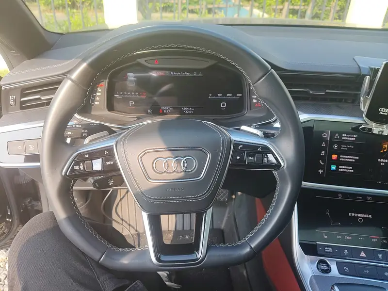 Audi A7L — фото 11