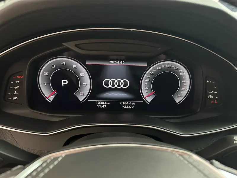 Audi A7L — фото 8