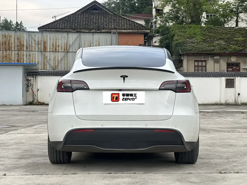 Tesla Model Y — фото 4