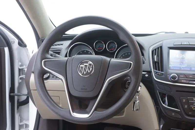 Buick Regal — фото 7