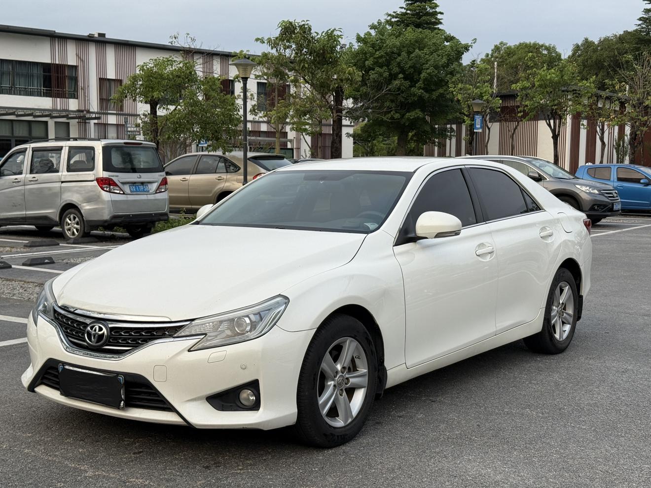 Toyota Reiz 2013 2.5S