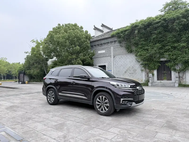 Chery Tiggo 8 — фото 3