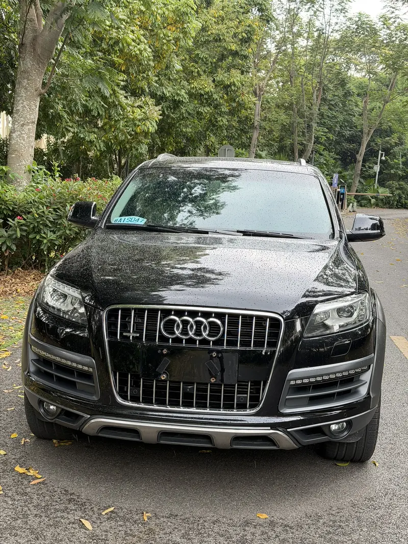 Audi Q7 — фото 2