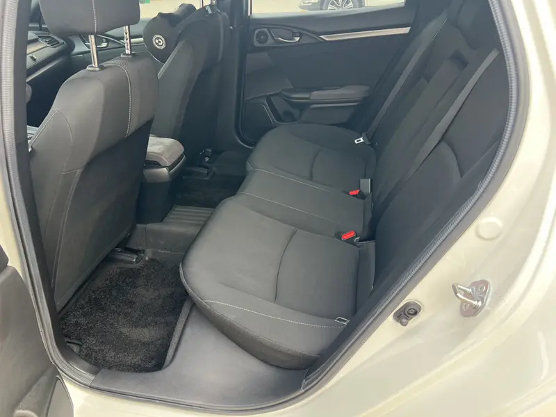 Honda Civic — фото 12