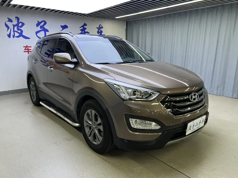 Hyundai Santa Fe — фото 3
